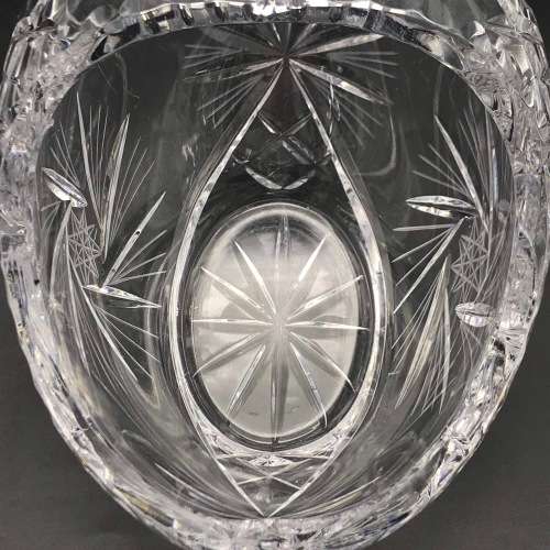 Good Quality Large Cut-Crystal Basket