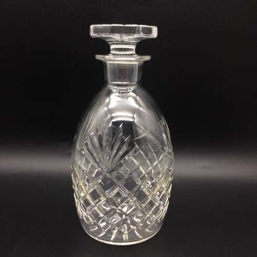 Good Quality Cut-Crystal Decanter