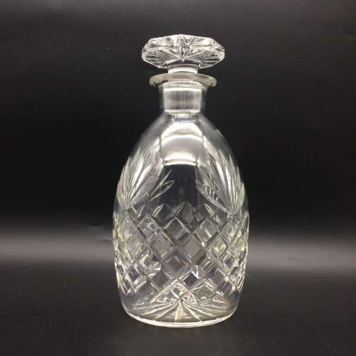 Good Quality Cut-Crystal Decanter