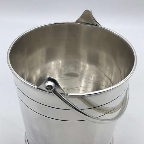 Fine Quality Antique Silver-Plated Ice Bucket (Daniel and Arter)