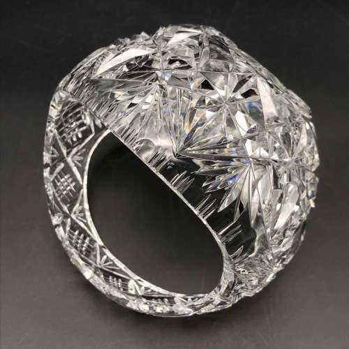 Pretty `Cut-Crystal` Small Basket