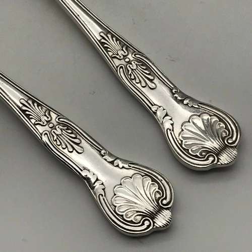 Vintage Silver-Plated Fruit or Salad Servers (Kings Pattern)