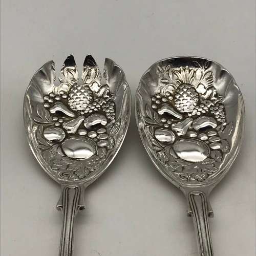 Vintage Silver-Plated Fruit or Salad Servers (Kings Pattern)