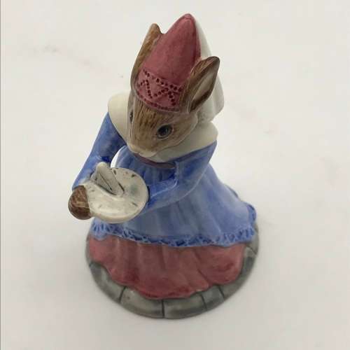 Royal Doulton `Sundial Bunnykins` Figurine