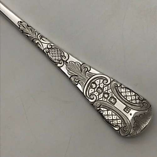 Solid Silver Victorian Berry Spoon (1860)