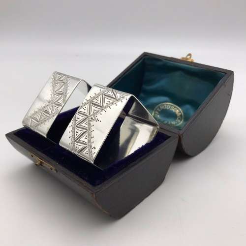 Victorian Pair of Sterling Silver Napkin Rings (Cased) (1890)