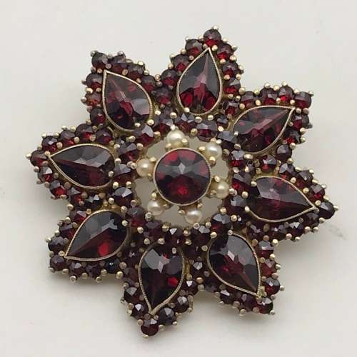 Incredible Victorian Bohemian Garnet & Pearl Brooch (V. R36 600)