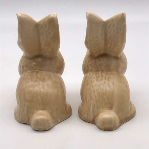Charming Ceramic `Sylvac` Bunnies (Pair)