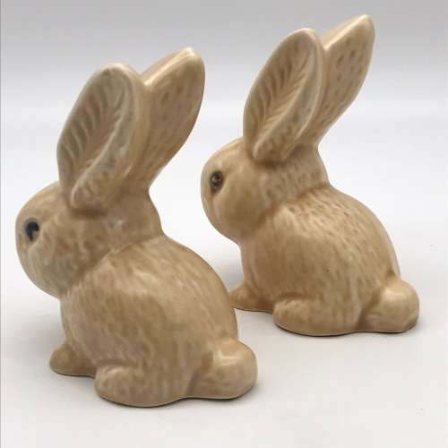 Charming Ceramic `Sylvac` Bunnies (Pair)