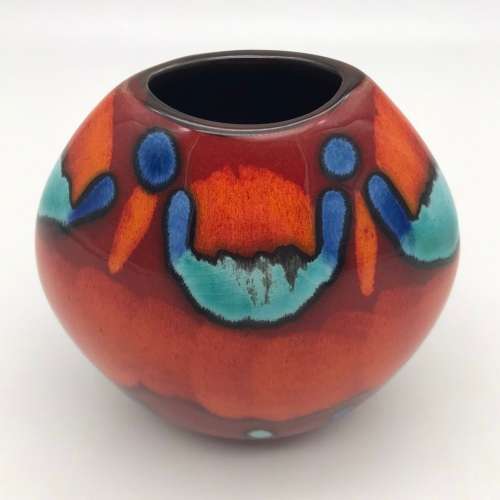 Poole Pottery `Volcano Purse` Vase