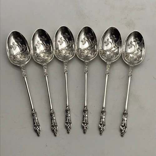 Victorian Sterling Silver Teaspoons & Tongs (Cased)