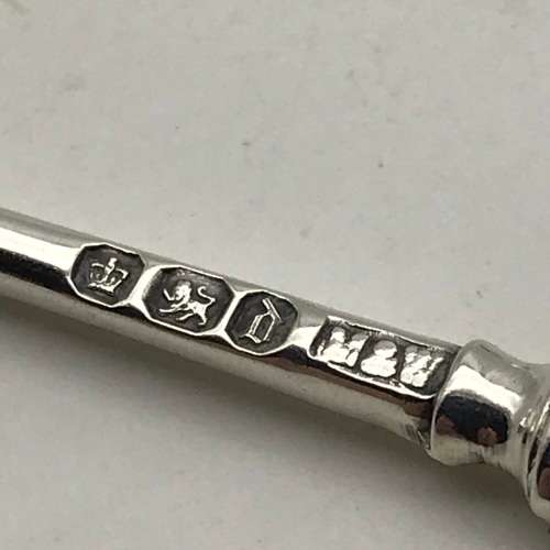 Victorian Sterling Silver Teaspoons & Tongs (Cased)