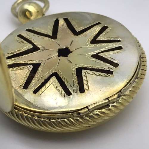 Wonderful Victorian, Gilt Vinaigrette (1849)