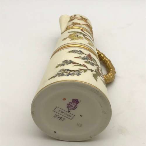 Fine Victorian `Royal Worcester` Blush Ivory Jug (1890)