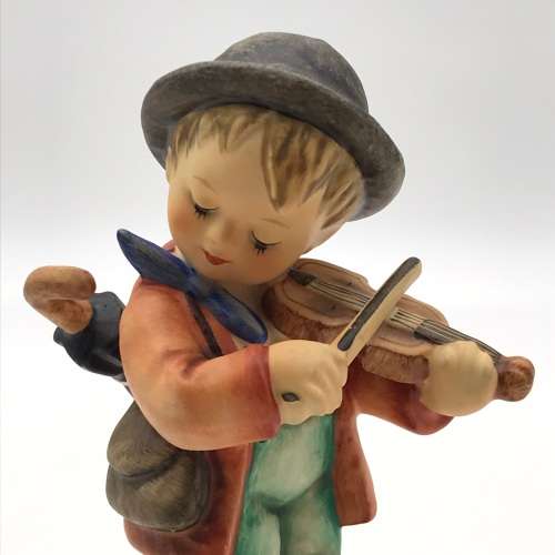 Vintage Hummel `Little Fiddler` Figurine (4)