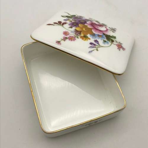 Royal Crown Derby `Posies` China Box