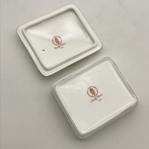 Royal Crown Derby `Posies` China Box