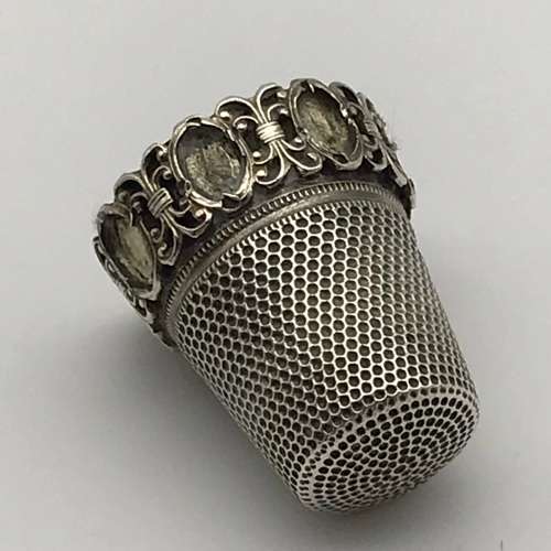Antique Solid Silver Thimble