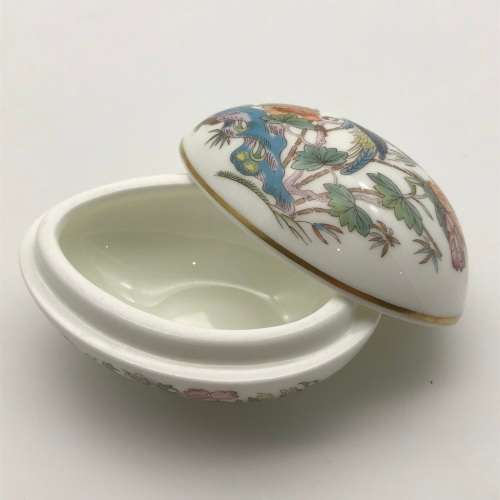 Two Wedgwood `Kutani Crane` Trinket Boxes
