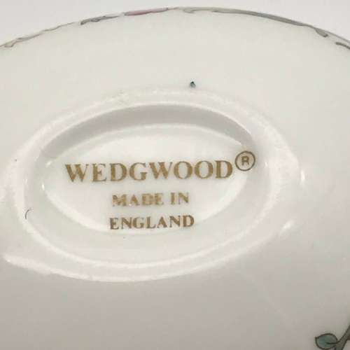 Two Wedgwood `Kutani Crane` Trinket Boxes