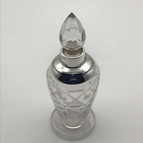 Attractive Antique Silver & Crystal Scent Bottle