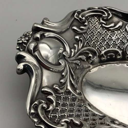 Lovely Victorian Solid Silver Sweet/Trinket Dish