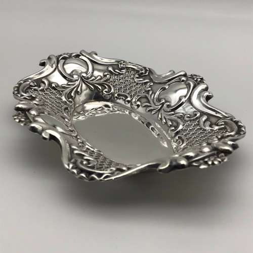 Lovely Victorian Solid Silver Sweet/Trinket Dish