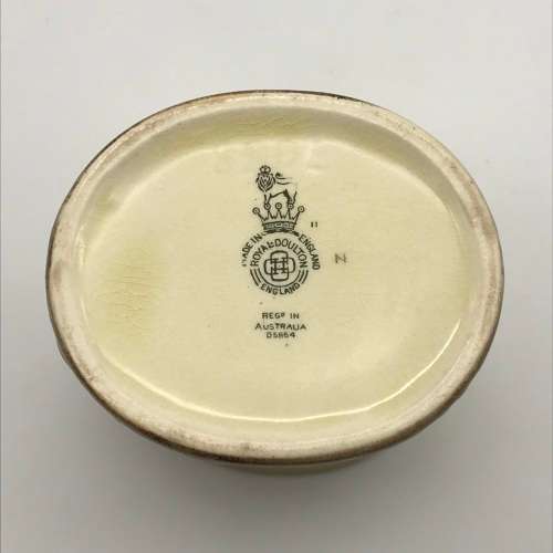 Royal Doulton `Dickens` Relief Spill Vase/Brush Pot