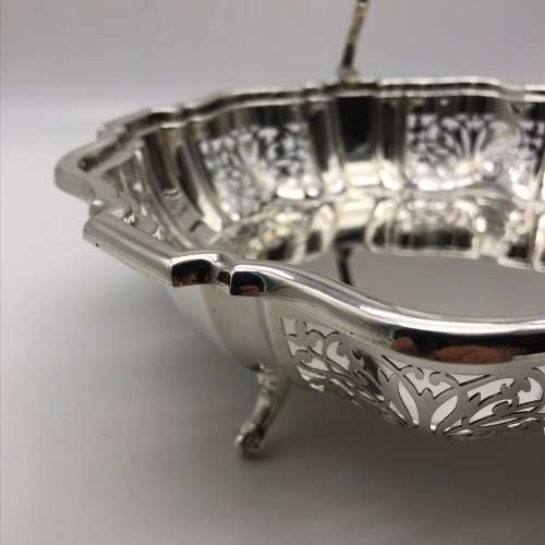 Large Sterling Silver 1925 Basket (550g)