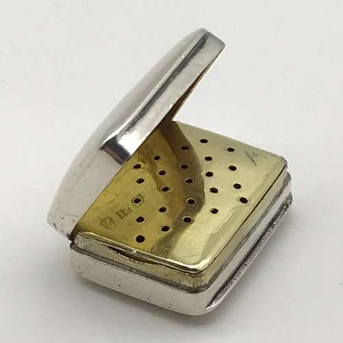 Silver `George III` Vinaigrette (1814 - John Shaw)