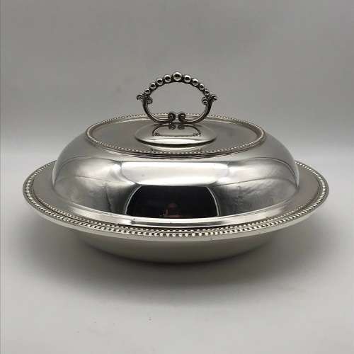 Quality Silver-Plated Entrée Dish & Cover (Lambidis)