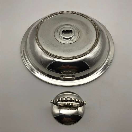 Quality Silver-Plated Entrée Dish & Cover (Lambidis)