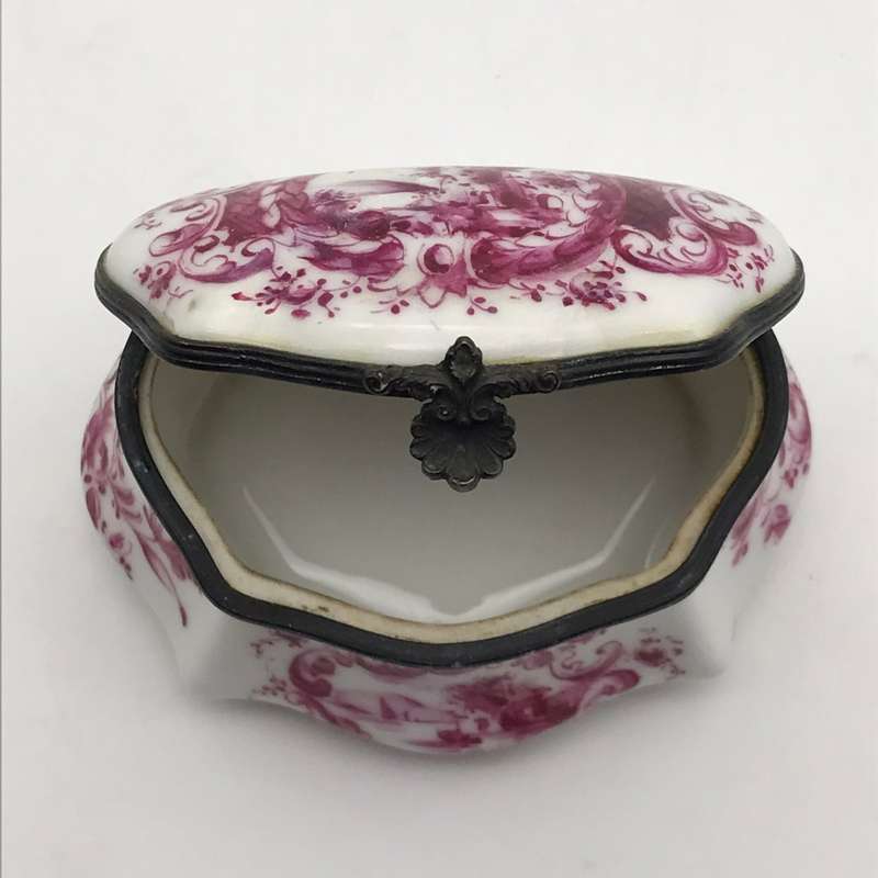 Vintage `Sceaux` French Trinket Box