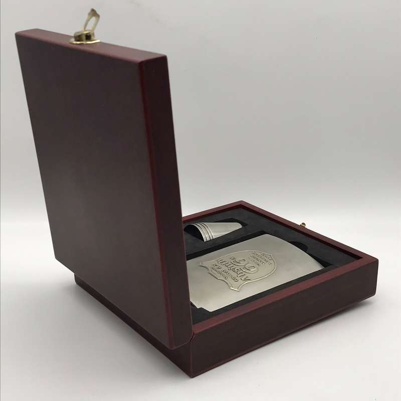 Boxed Hip Flask Set (Unwanted Gift)