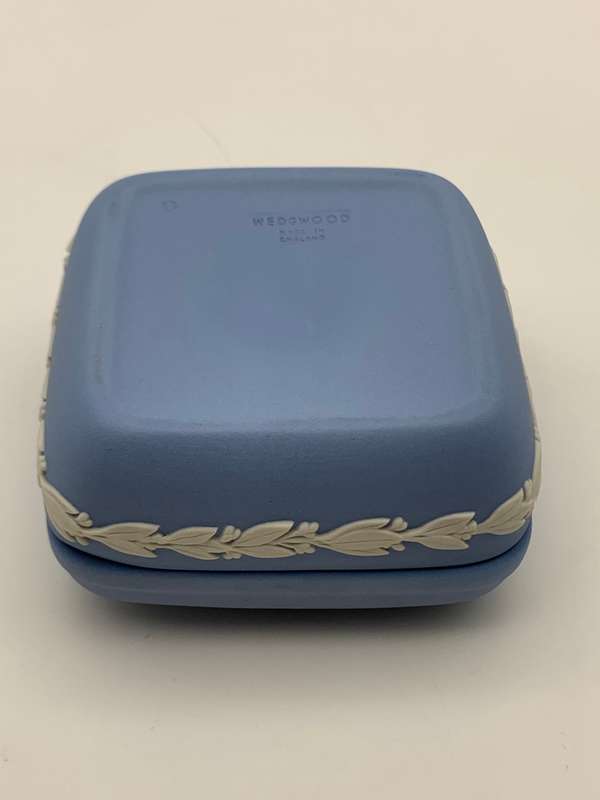 Blue `Wedgwood` Jasperware Box (Royal Wedding)