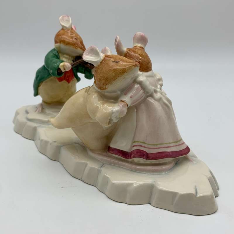 R/Doulton Brambly Hedge `The Ice Ball` Figurine (Ltd. Edition)