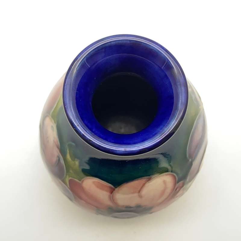 Vintage Moorcroft `Anemone` Vase (1930/40`s)