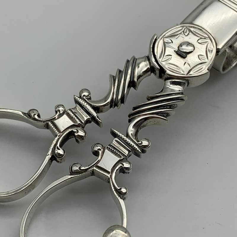 Rare Silver `George III` Candle Wick Trimmer/Snuffer (1762)