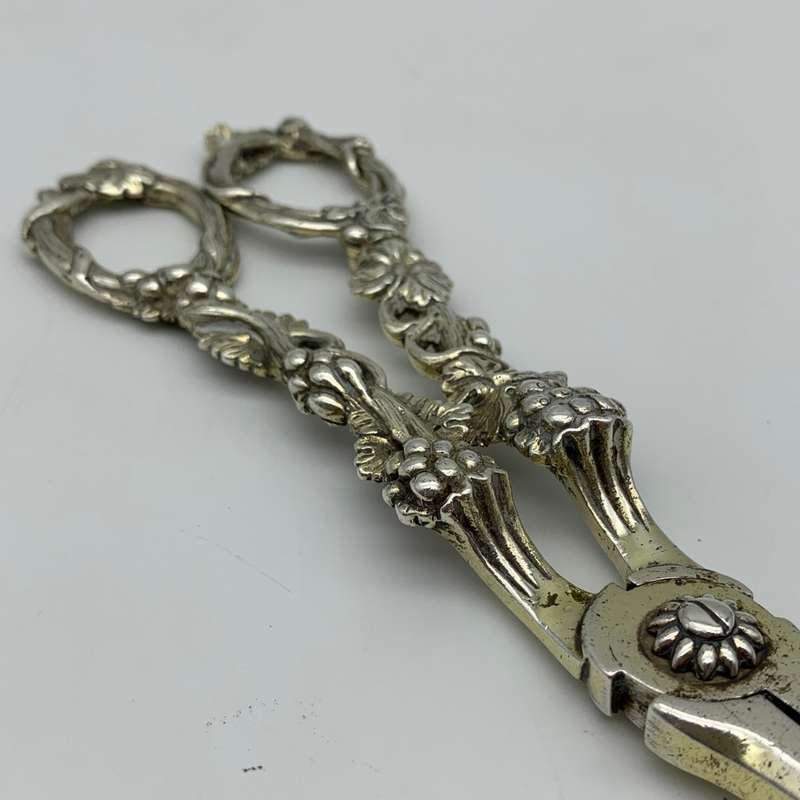 Antique Silver (William IV) Grape Scissors (1835)