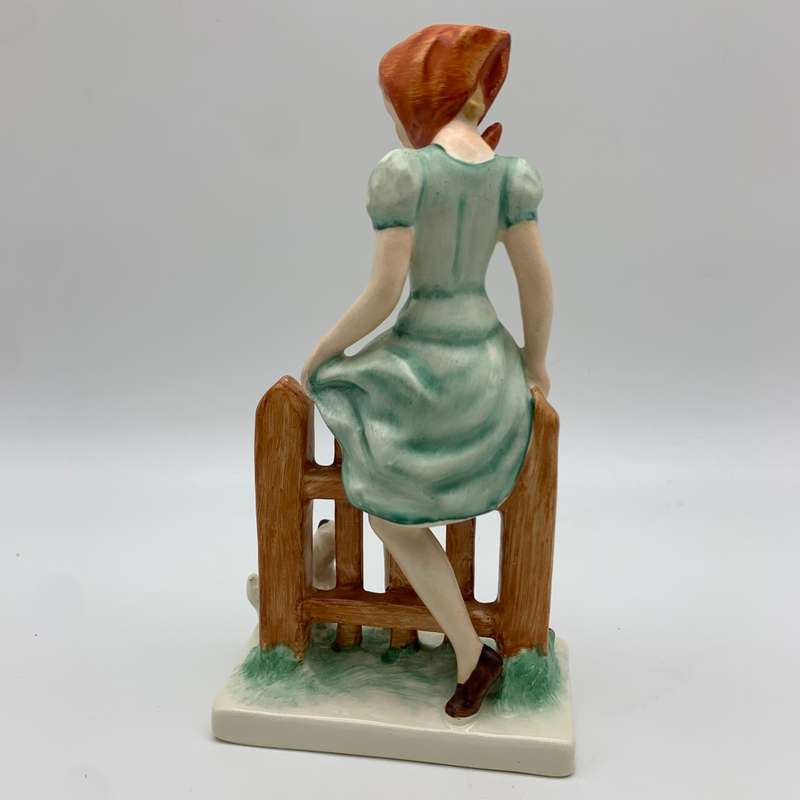 Charming Art Deco `W. Goebel` Figurine