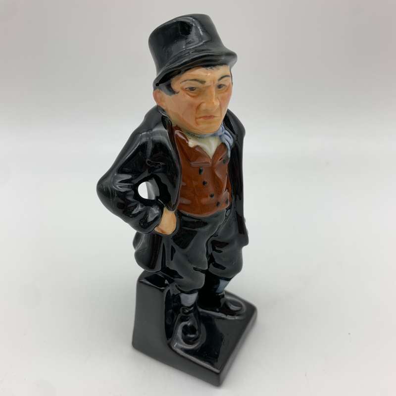 R/Doulton `Bill Sykes` Dickens Figurine