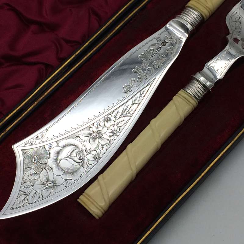 Attractive Boxed Victorian Silver-Plated Fish Servers