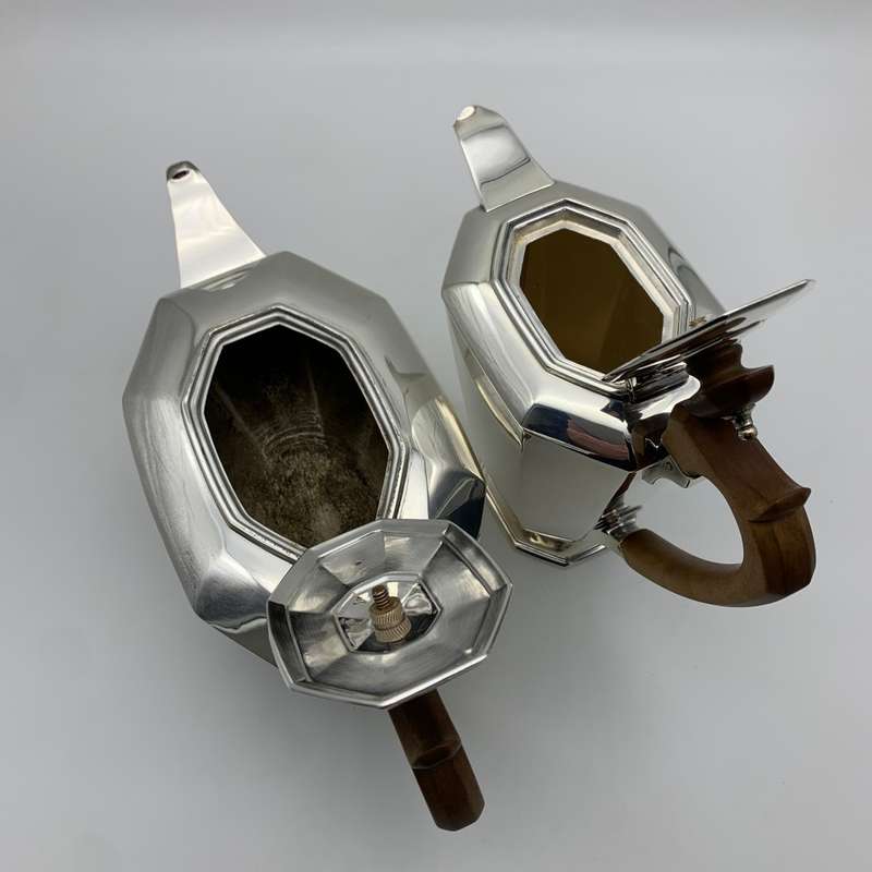 Lovely Quality `Art Deco` Tea & Coffee Pot Pair