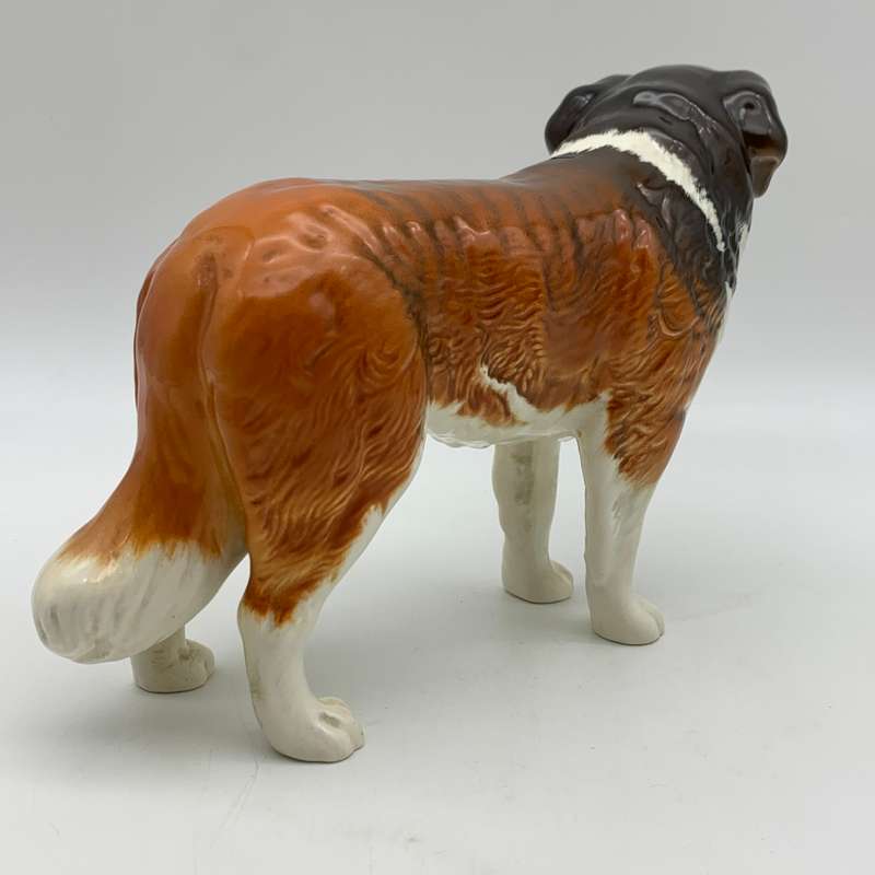Large Beswick `St. Bernard` Dog (Corna Garth Stroller)