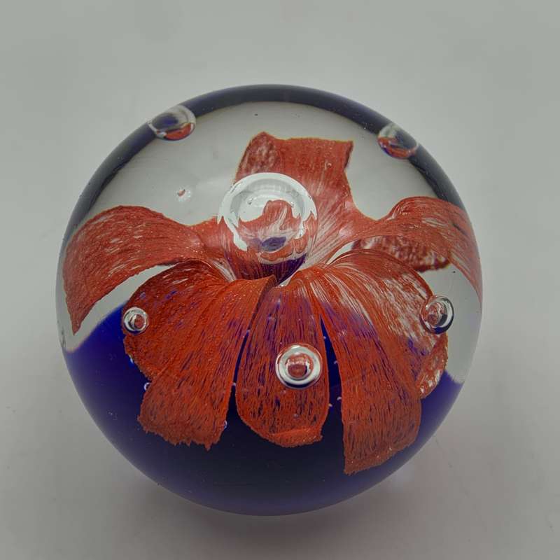 Vintage Art Glass `Flower` Paperweight