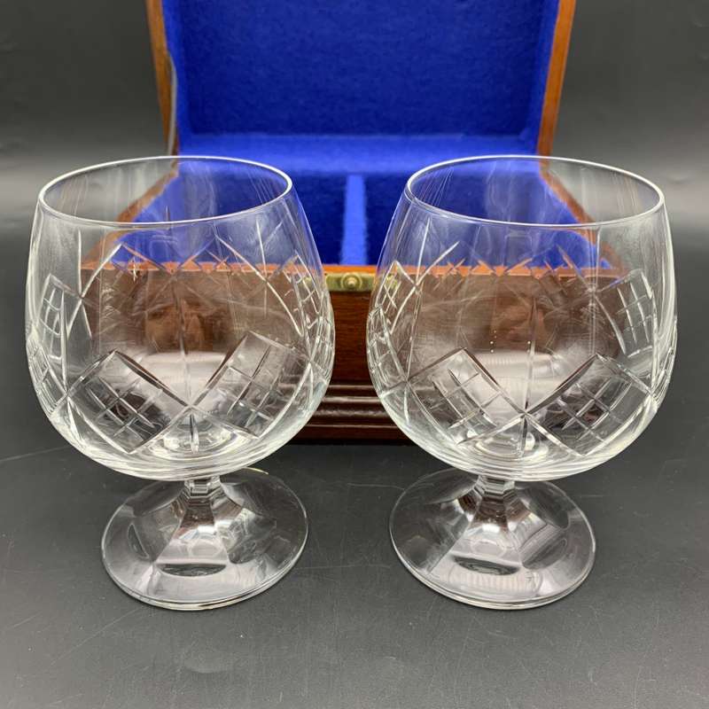 Pair Crystal 'Brandy Balloon' Glasses (Wooden Cased)