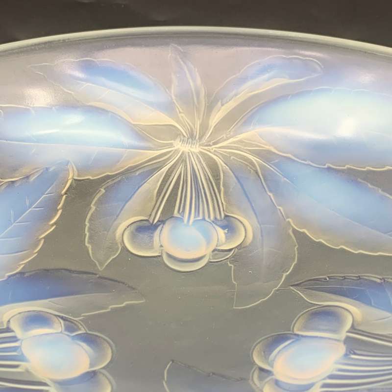 French Art Deco Opalescent Bowl (G. Vallon)
