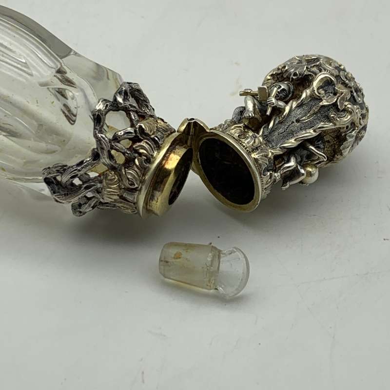Rare French 'Froment Meurice' Silver & Crystal Antique Scent Bottle (C.1870)