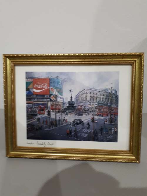 COCA COLA FRAME(LONDON PICADILLY CIRCUS - 17CM X 22CM)