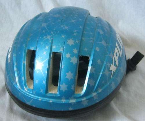 EXPLORE CYCLING HELMET